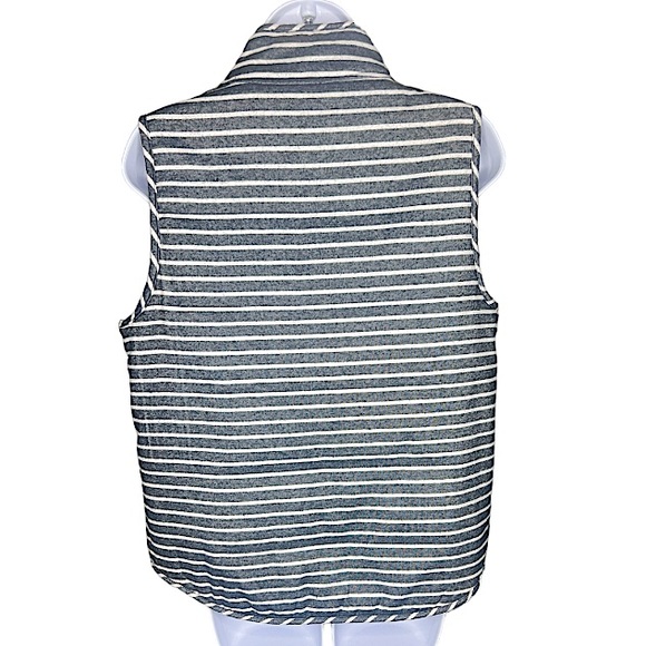 Mud Pie Heathered Gray & White Striped Padded Preppy Zip Up Vest Size M EUC! - Picture 3 of 11